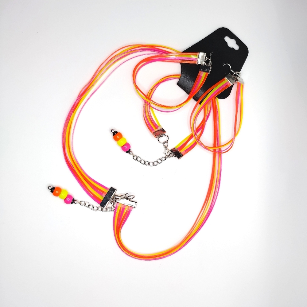 GLOW NECKLACE - Picture 11 of 11